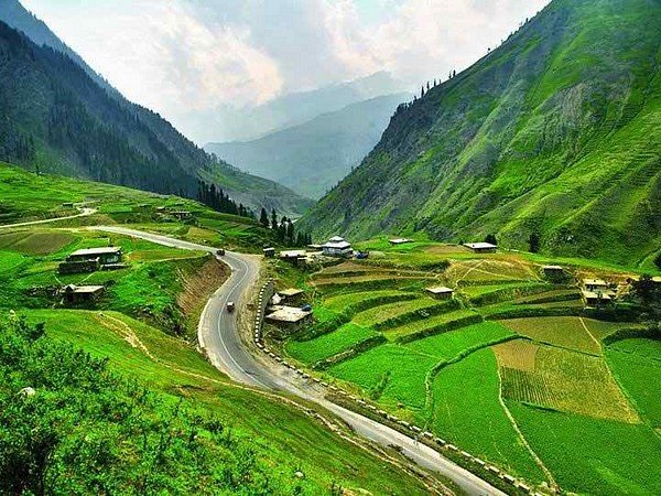 naran-is-a-small-town